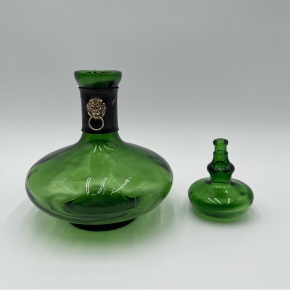 Vintage Green Glass Decanter Leather Lion Head Wrap MCM *READ* - Picture 7 of 11